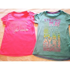🦄Sale! 2/15$ 2 Girls Champion Active Shirts